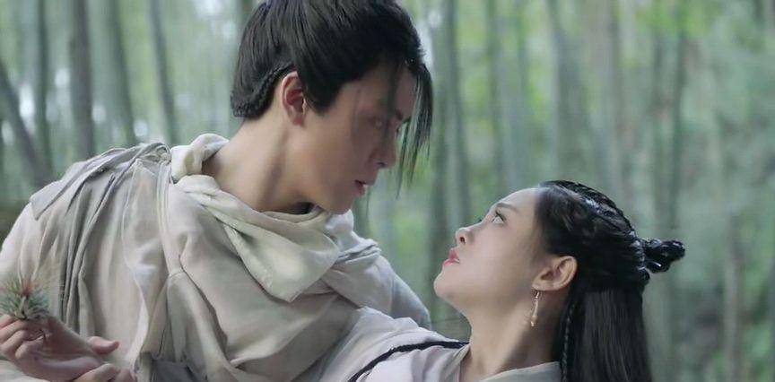 原创确认过眼神是心动的人张无忌和周芷若相逢画面有爱