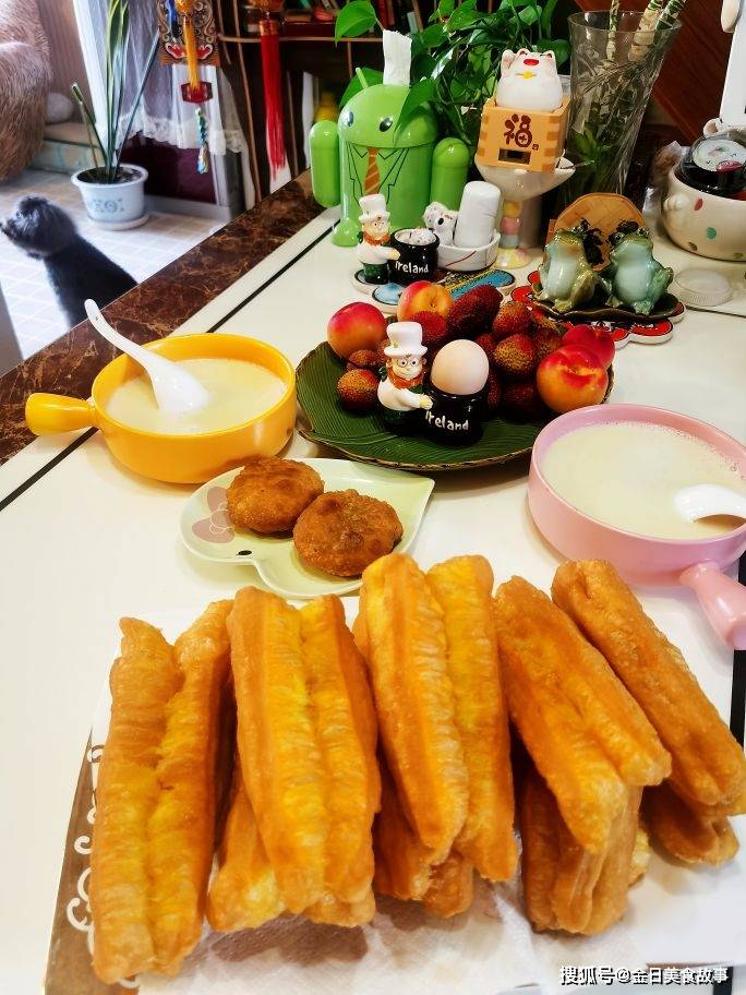 油条的做法 家庭版 06673b2ab24f4e729b0960360a80798a.jpeg