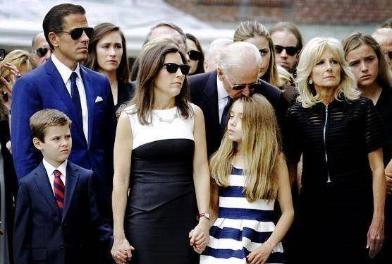 英国人对拜登关于小女孩的"奇怪"言论感到吃惊_亨特