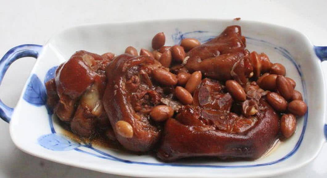 猪脚怎么做才能软烂入味 354fe09cedfa4a5fb52748178b2a1852.jpeg