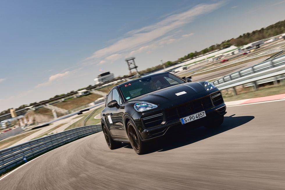 海外新车 新款保时捷turbo 引人注目的性能车 卡宴