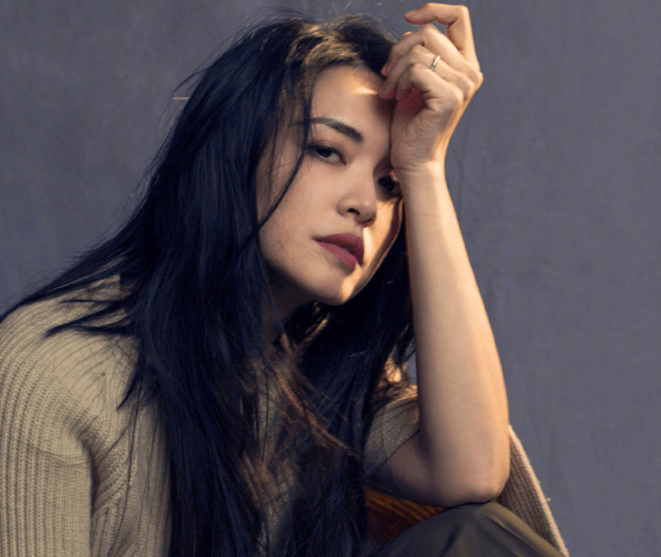 41岁姚晨大胆换发型中分女神变齐刘海萌妹皮肤状态却成焦点