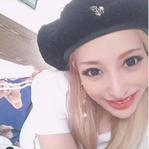 拜金女星3个月花光1亿日元 榨干老公后火速分手 称没钱必须离婚 加藤 拜金女星3个月花光1亿日元 榨干老公后火速分手 称没钱必须离婚 加藤