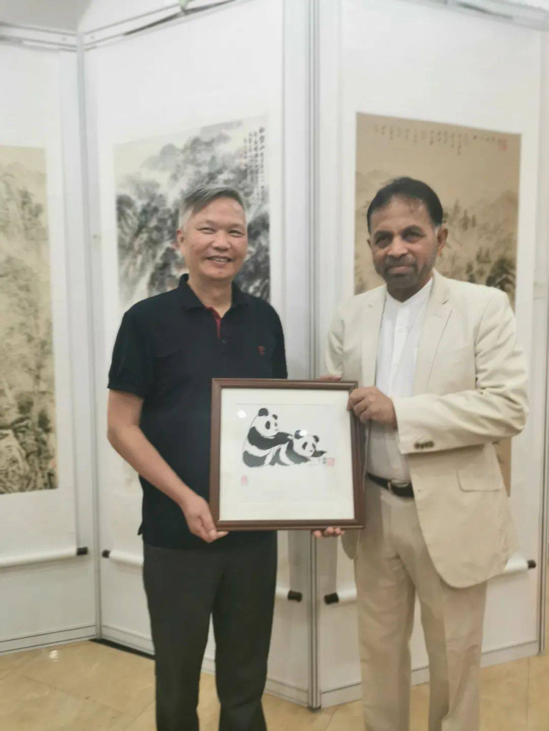 中斯友好文化交流书画展--特邀艺术家蒋才坤