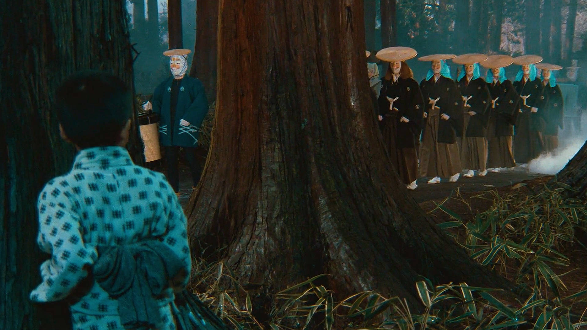 奇幻片男孩不听劝阻跑去偷看狐狸娶亲结果不幸被狐狸发现