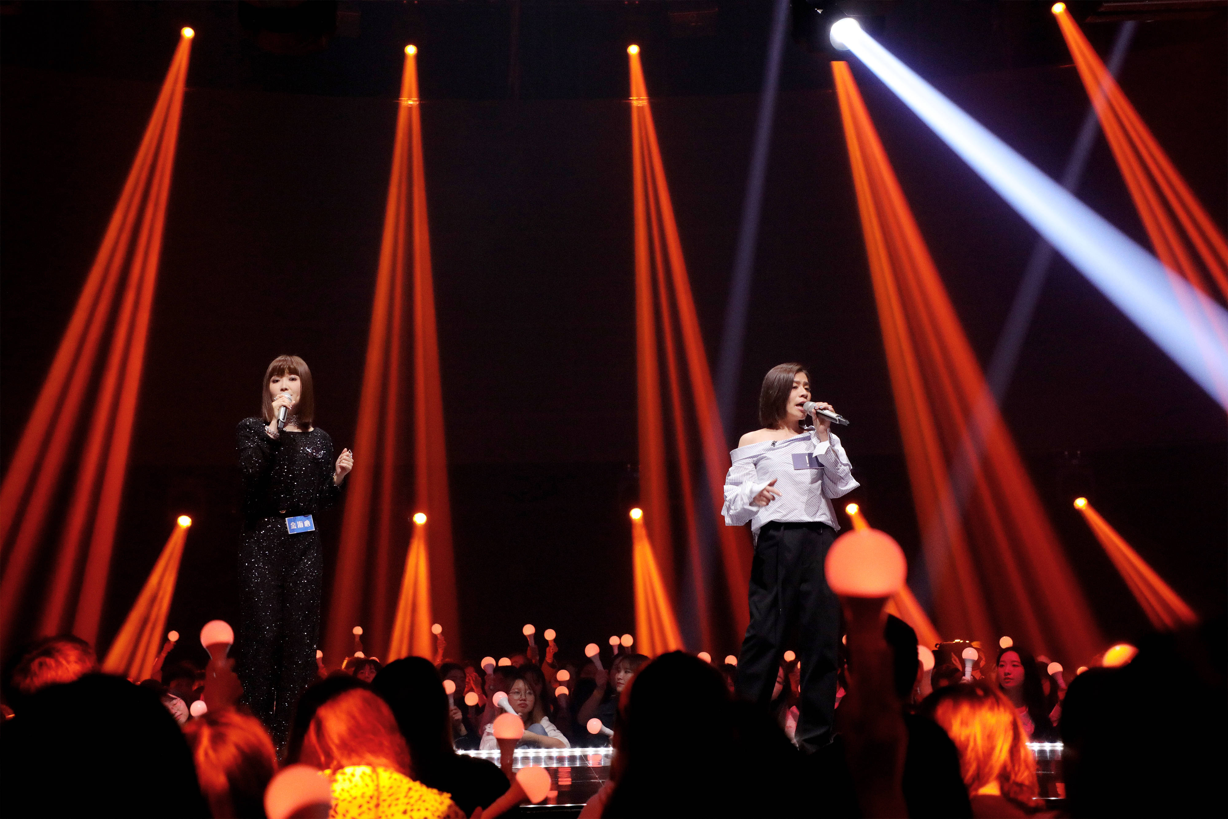 《谁是宝藏歌手》对唱好甜,锤娜丽莎曹杨热舞,谁是你的pick?