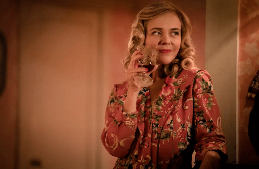 开播9 1分 国产剧不敢拍的大女主 在这部美剧里 性感 亮相 旅游娱乐 启尚论坛