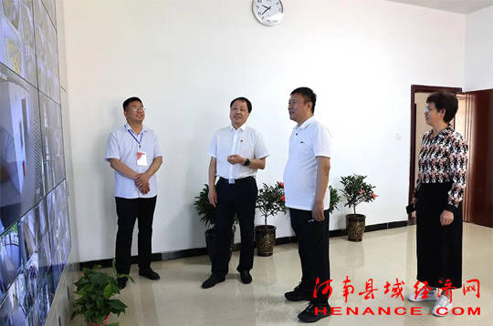 虞城县领导督导检查高考筹备工作_王新胜