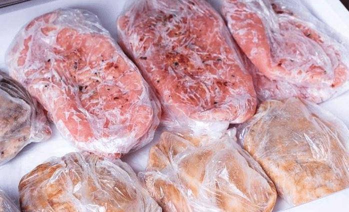 快速解冻肉的方法怎么做 6871faea73ec4d509dfe863361a20574.jpeg