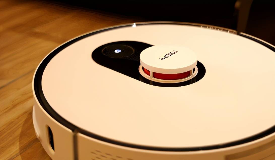 原创国货崛起睿米扫地机器人引领全新清洁解决爸妈清洁烦恼