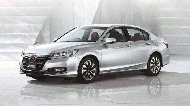 这5款车年开不坏 可惜小白不懂 最后一款可腾云驾雾 汽车