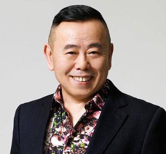 潘长江简介现在怎么样 6353c00c36794f4da66cbe819a52014d.jpeg