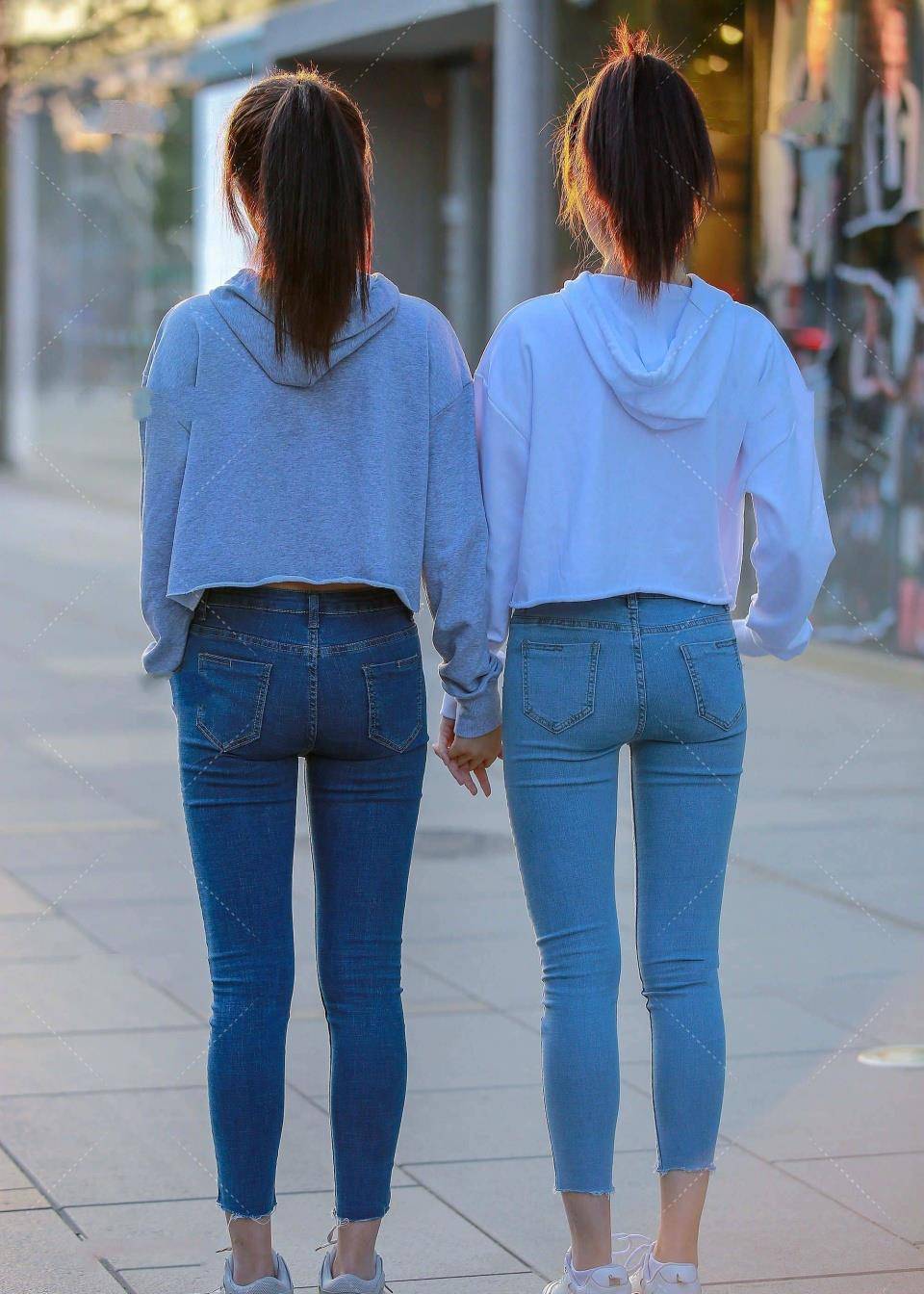 如何把牛仔裤改成小脚裤 b1f4ff79300846b6b00f5095cf680bff.jpeg