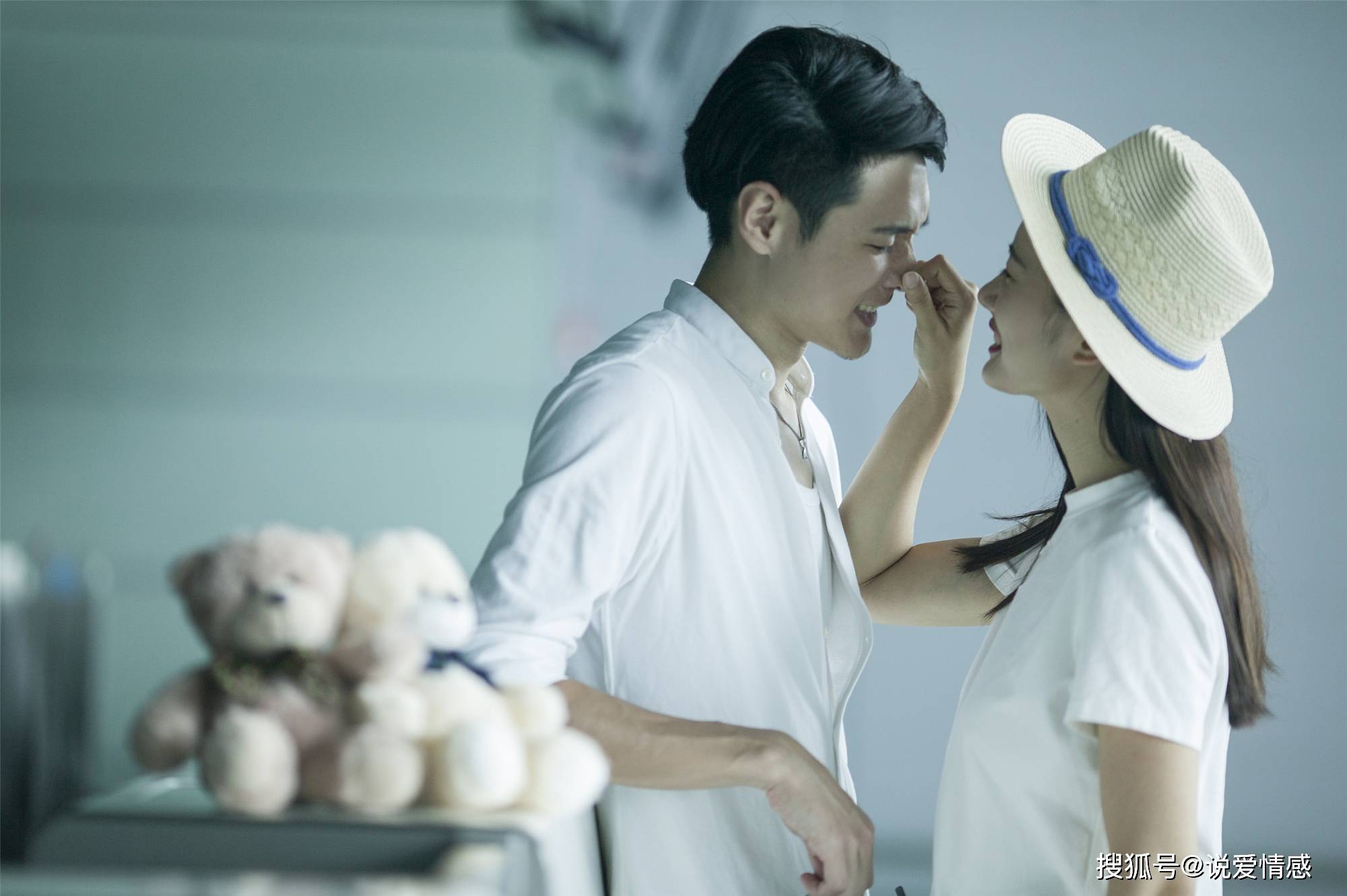 怎么样才算有才华的男人 3730ff3a9689442393f9cfc107d468fb.jpeg