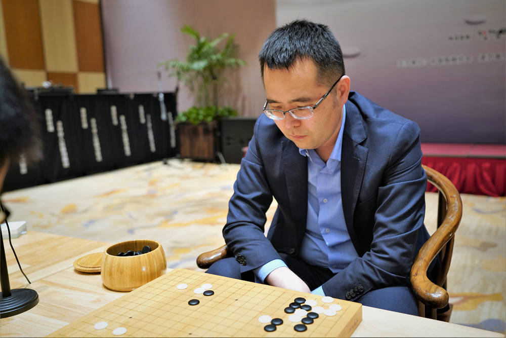 华学明:长兴诞生"神奇队伍" 古力:第二阶段只取2分不满意_围甲