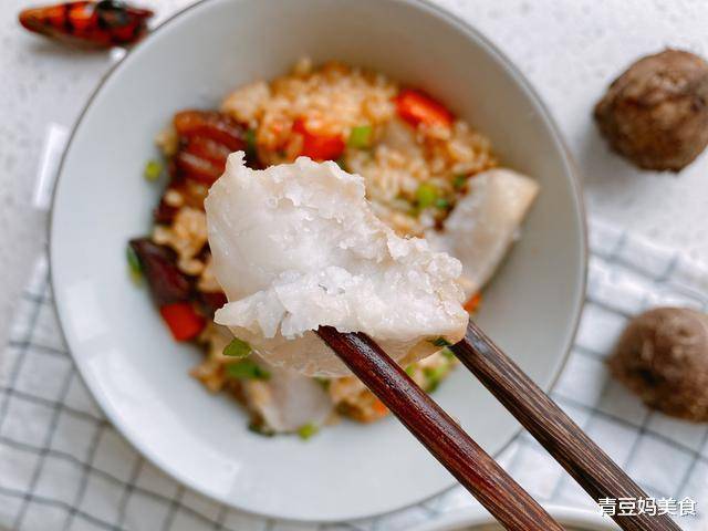 排骨汤的做法家常菜视频 733ca5a1c759489ea952e3956ca7618e.jpeg