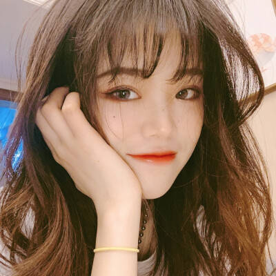 直播时,木青同学透露,有芒果台导演邀请其录制新综艺,但是她因为担心"