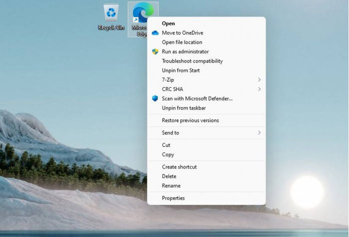 圆角|Win11镜像惨遭泄露：居中任务栏+UI圆角+新壁纸