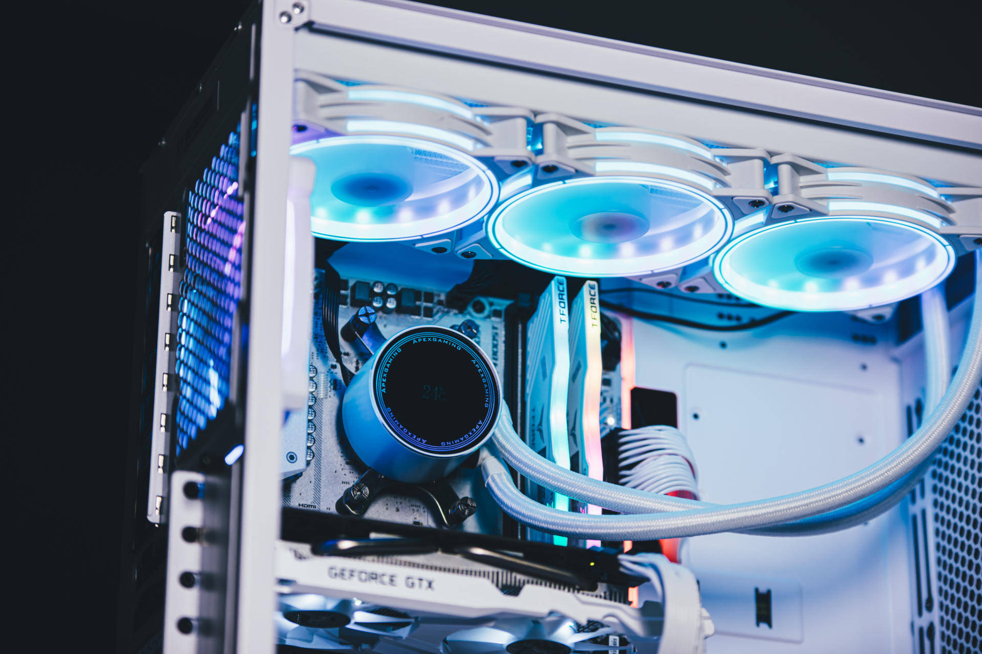 极致降温,闪耀其中-艾湃电竞nancool 360 cpu水冷散热器