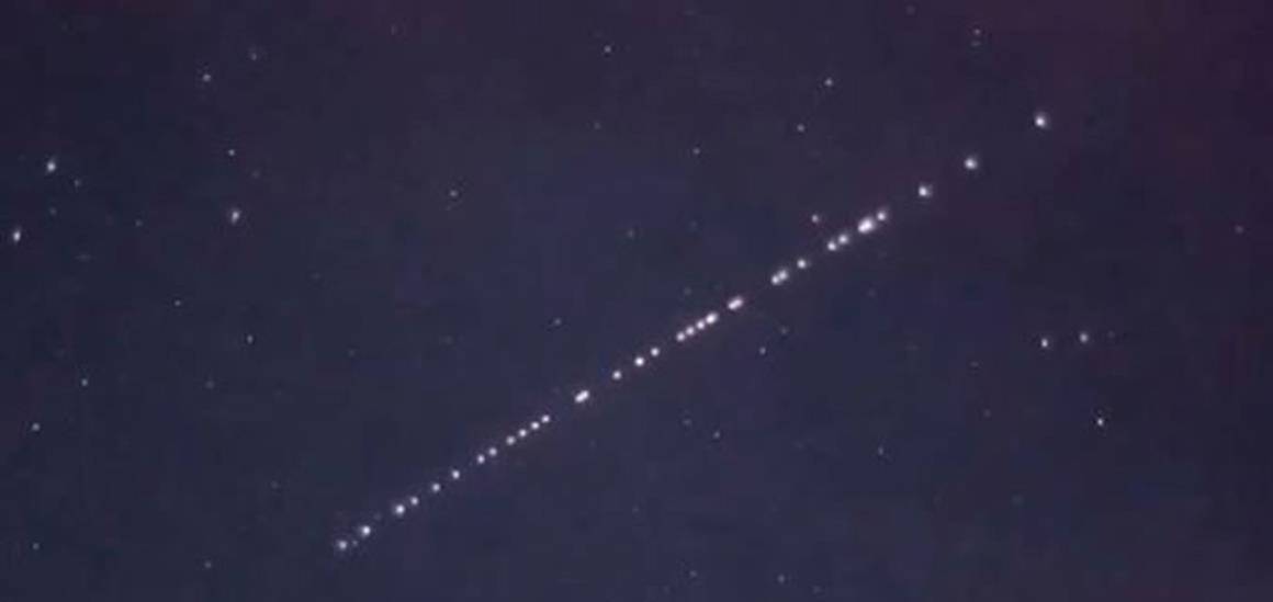 ufo的真实影像 244db7658524491baca2169585e2be45.jpeg