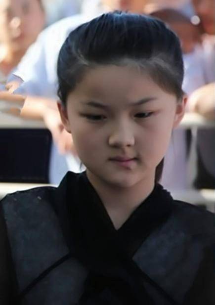 有网友爆料歌手孙楠孩子上过女德学校不久之后孙楠发文澄清谣言