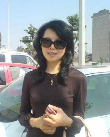 她是汪涵前女友也是湖南一姐最红时辞职隐退现成富婆