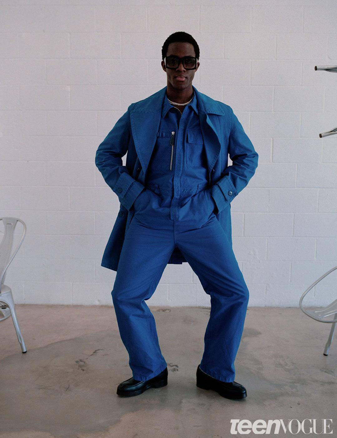 原创黑人时尚模特走红网络复古时尚风引人注目还获评最佳着装奖