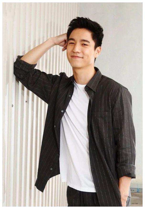 原创爱回家男神吴伟豪不雅片风波后首现身直认短片主角是本人