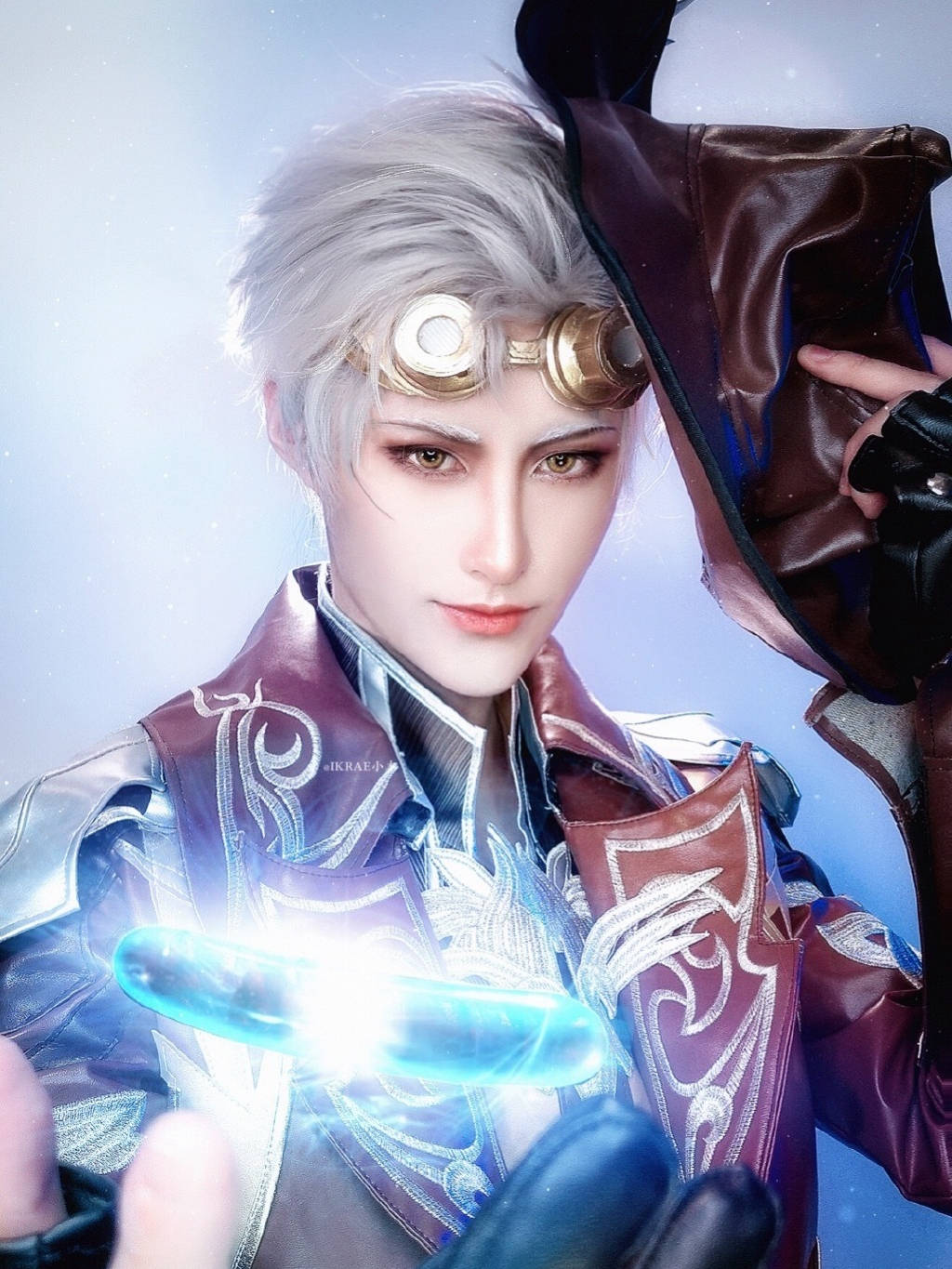 原创史莱克七怪男神cos戴沐白侧颜绝了奥斯卡让人眼前一亮