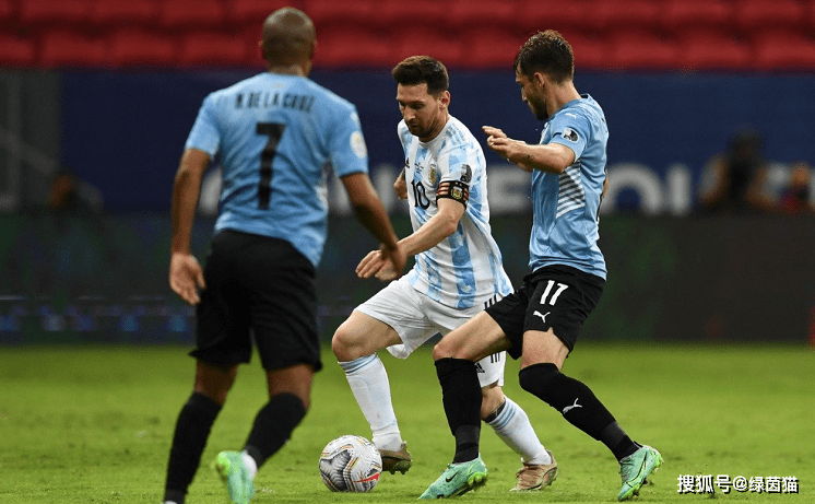 千场里程碑 阿根廷队1 0乌拉圭迎美洲杯首胜 梅西助攻创纪录 冈萨雷斯