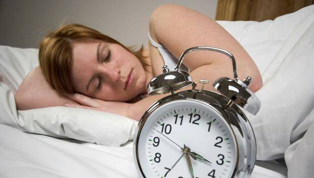 晚上几点睡觉最合适 3d6d789e509c412e8f534cf0b77cabcf.jpeg