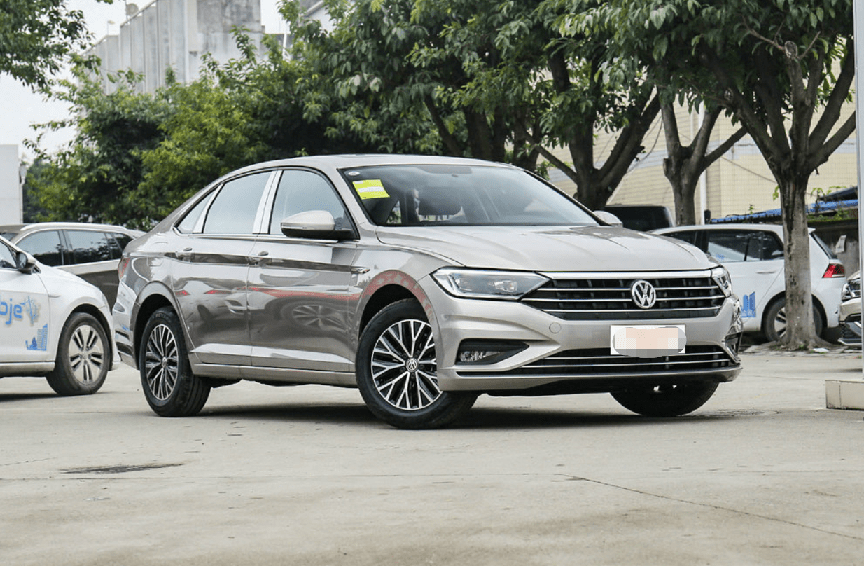 买车追求以大为美 这两款车轴距超2米7 还有德系质感加持 明锐