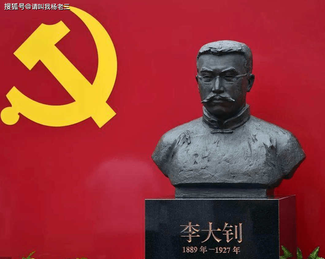 内地最惨视帝这次终于火了