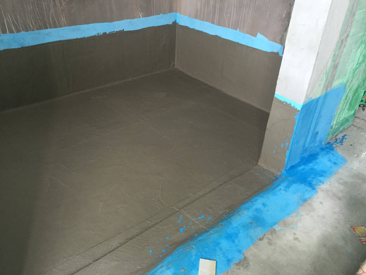 卫生间装修不能只刷防水做错了就不要怪门外墙面起皮