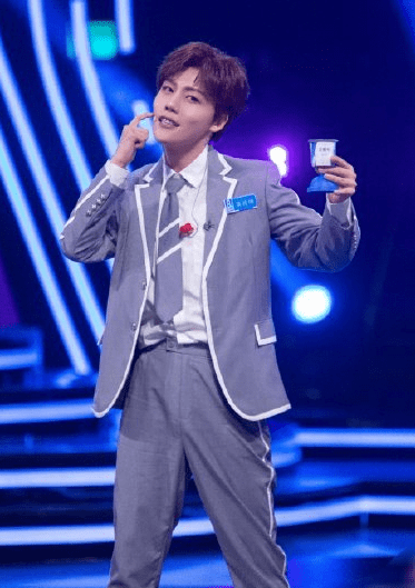 星星张杰原唱是谁 3b87bbf5672544f3b0a1df0ccbaaa5b5.png