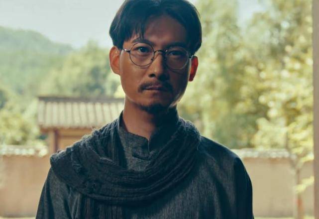 《狼王》上映,巨狼现世恶人屠村,结局太过小儿科!_破军