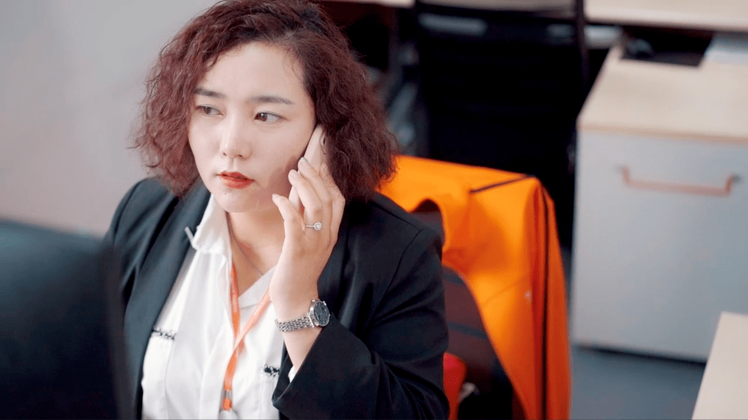 有温度的理赔服务 | 秉持党员初心 她用"五心"服务成就美好_李亚娟