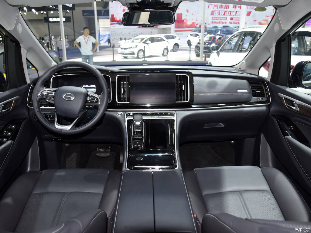 国产第一商务车车主喜提传祺m87座mpv首付仅1千