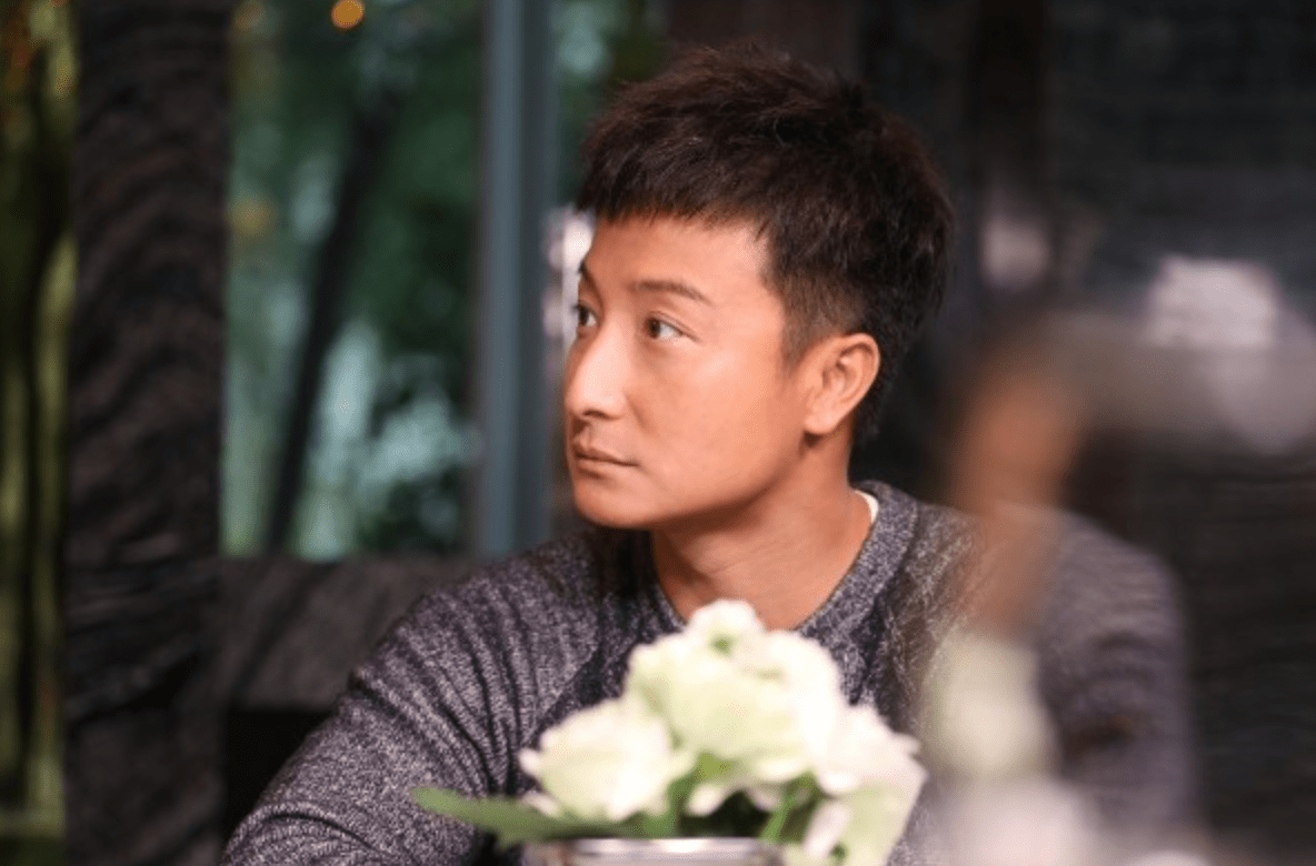 原创邓丽欣王子宣布分手方邓复合协会高调营业方力申拒绝评论