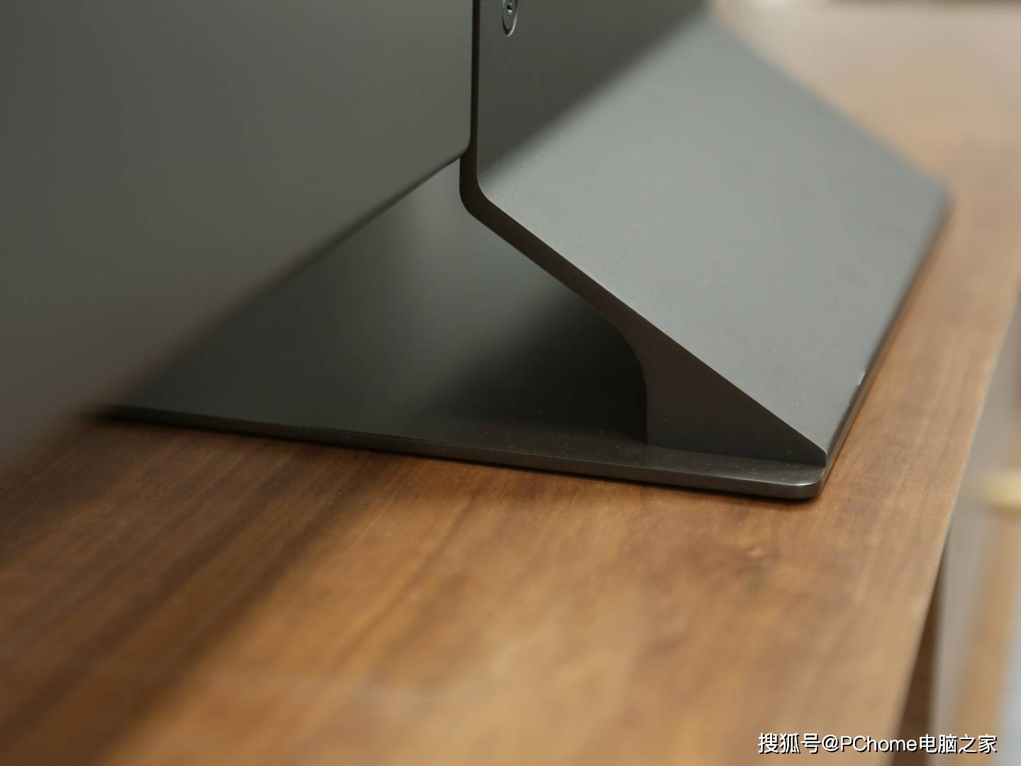 钉子户|小米电视6至尊版，将成钉子户的「6代」新品