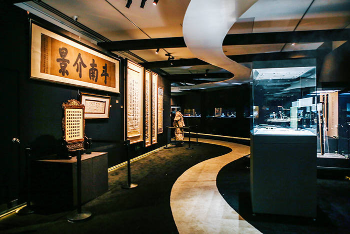 北京保利艺术博物馆盛大启幕,本次特展以首现的私人珍藏最大宗《乾隆