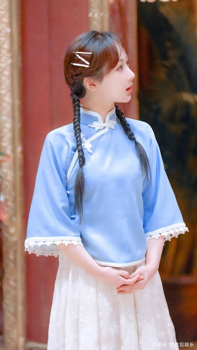 七一晚会阵容强大,90位当红明星参与录制,女星淡妆男星素颜出镜_杨紫