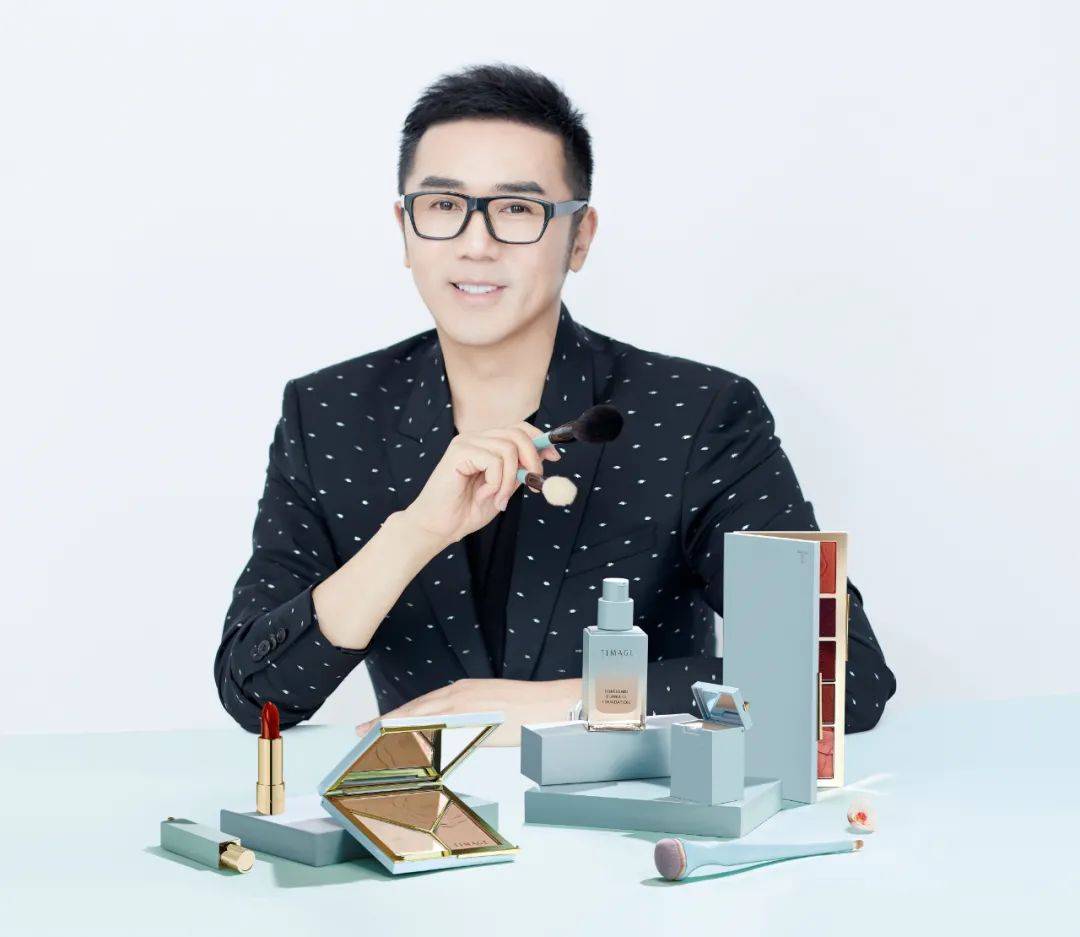 中国专业化妆师品牌的高光之路_唐毅