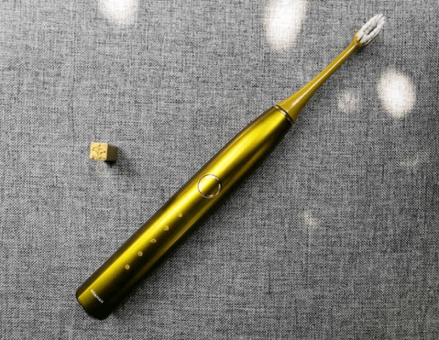 好用的剃须刀排名前十名 80ef66a0a3864ffa8c3f6581e61c0b62.png