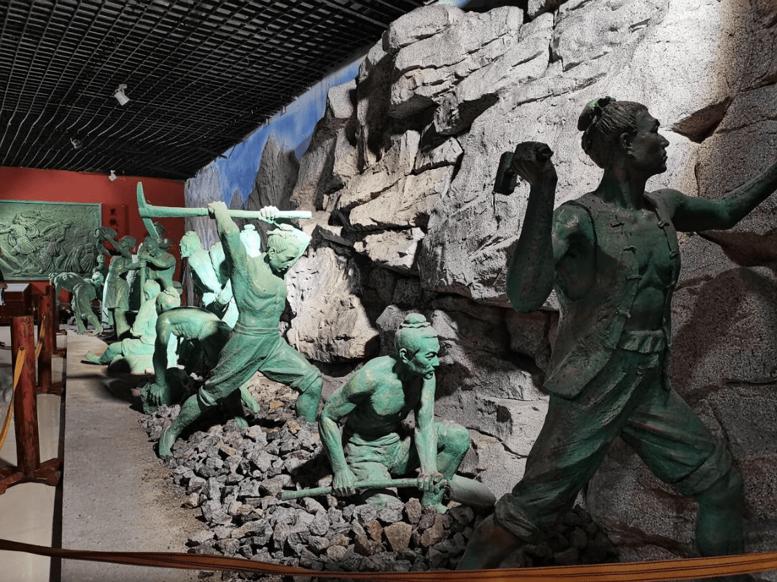 今年暑假哪里去曲阳虎山赏景淘金忆往