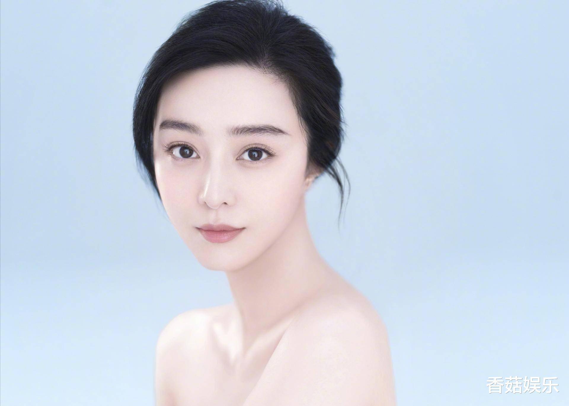 范冰冰近期照片图文 bc80bc38d0fa466793233233c39f93ea.jpeg