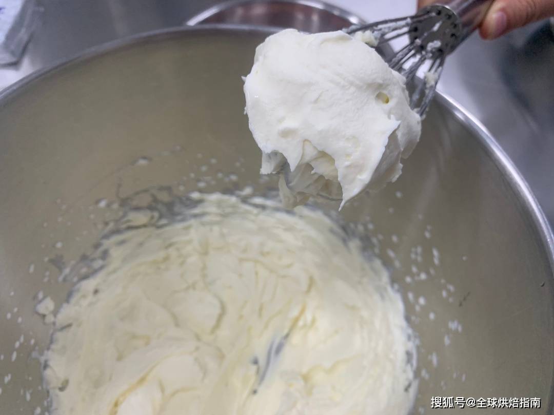 這個配方火了10年，如今甜品變形後，成為私房烘焙中的王中王爆品！ 熱愛美食 第19张
