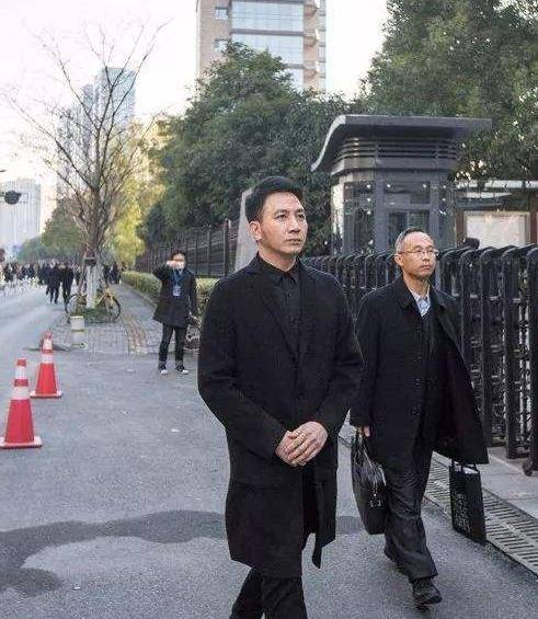 林生斌晒娃惹了众怒文字功底和风采不像读书少的人写出来的