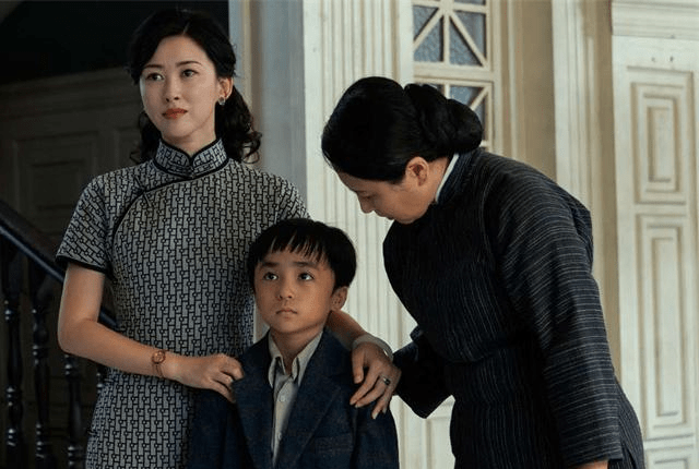 崩溃|《叛逆者》子璐中弹下线，蓝心洁崩溃，最终结局惹人泪目