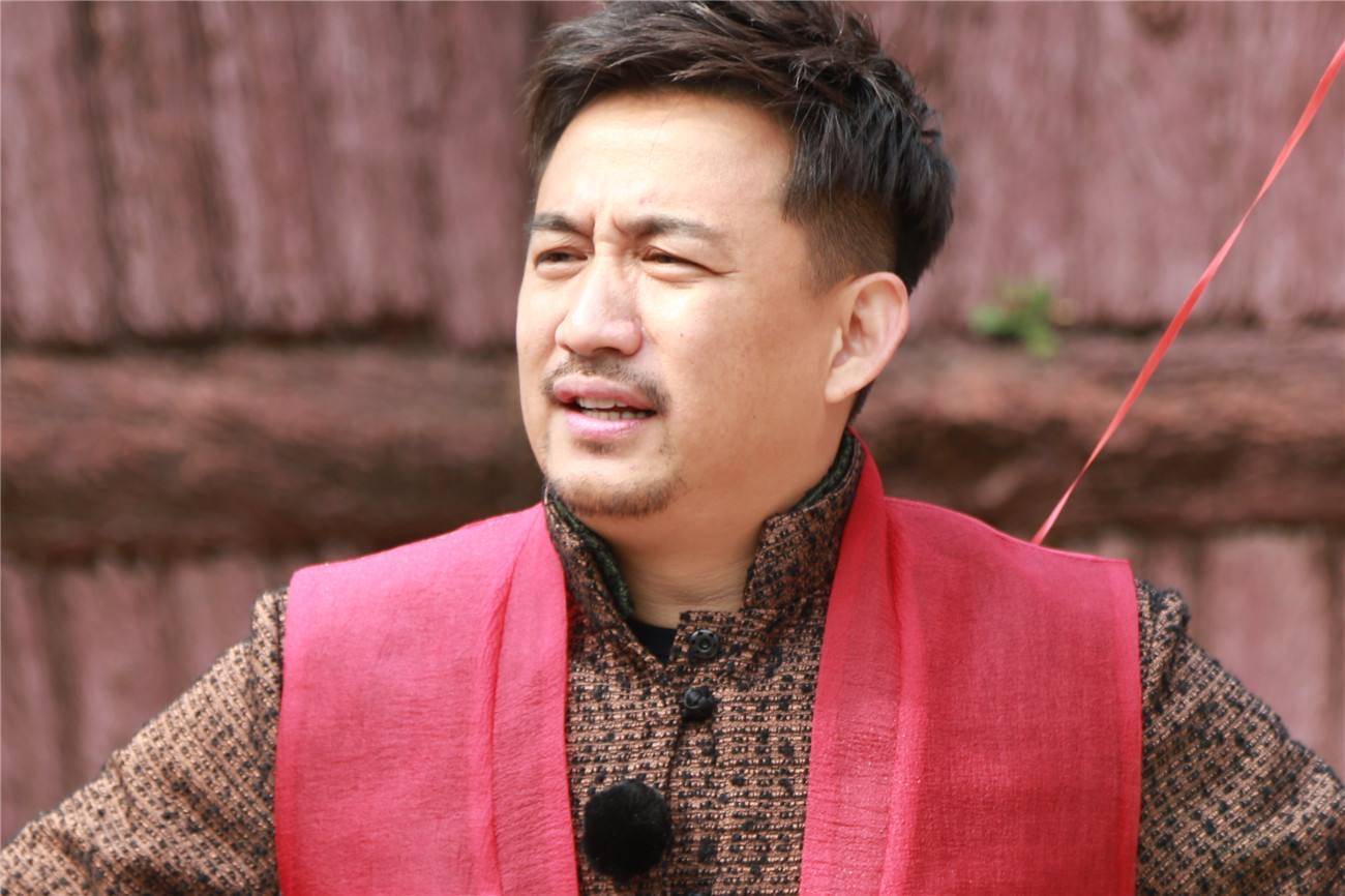 老狼又去《向往的生活》,起底黄磊音乐圈的真性情 - 红豆知识网